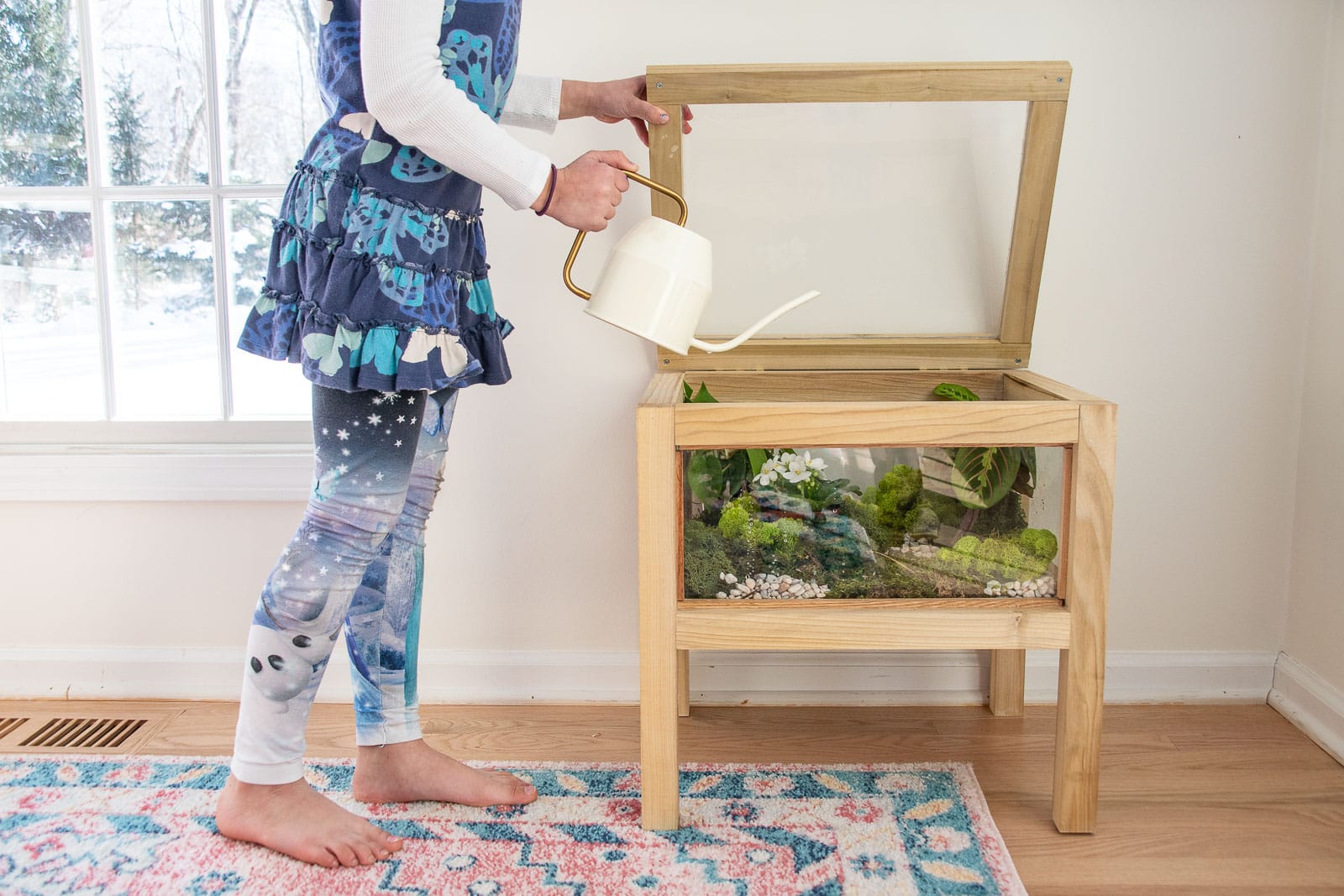 How to Build a Terrarium Table - At Charlotte's House